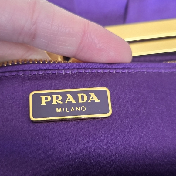 Prada Purple Satin Pleated Raso Clutch - Picture 5 of 13